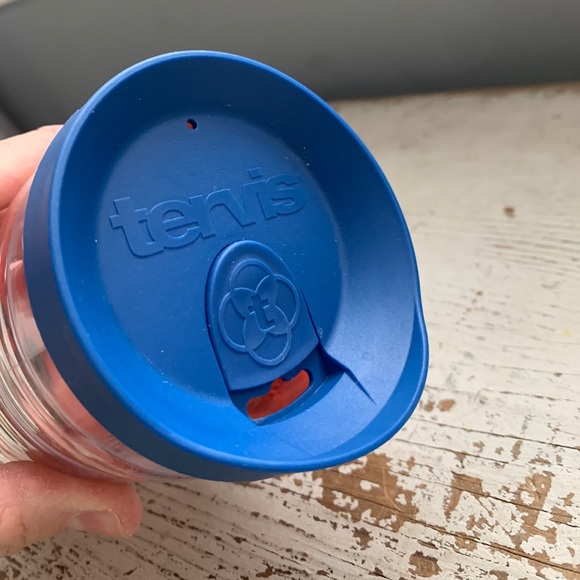 Tervis 10 oz Star Wars BB8 tumbler with lid - Picture 2 of 4